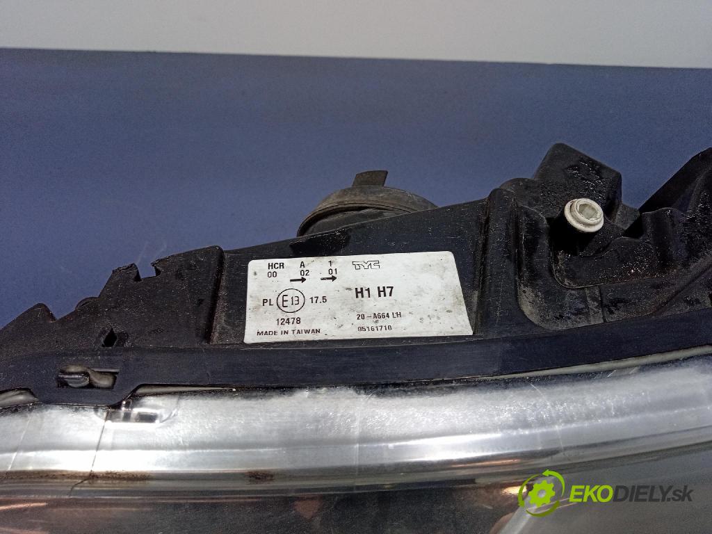 Citroen C4 2005 Reflektor: Vľavo: 20-A664