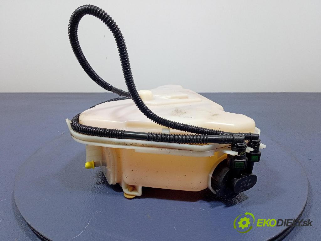 Citroen C4 2005 Nádrž: AdBlue: 9639233780