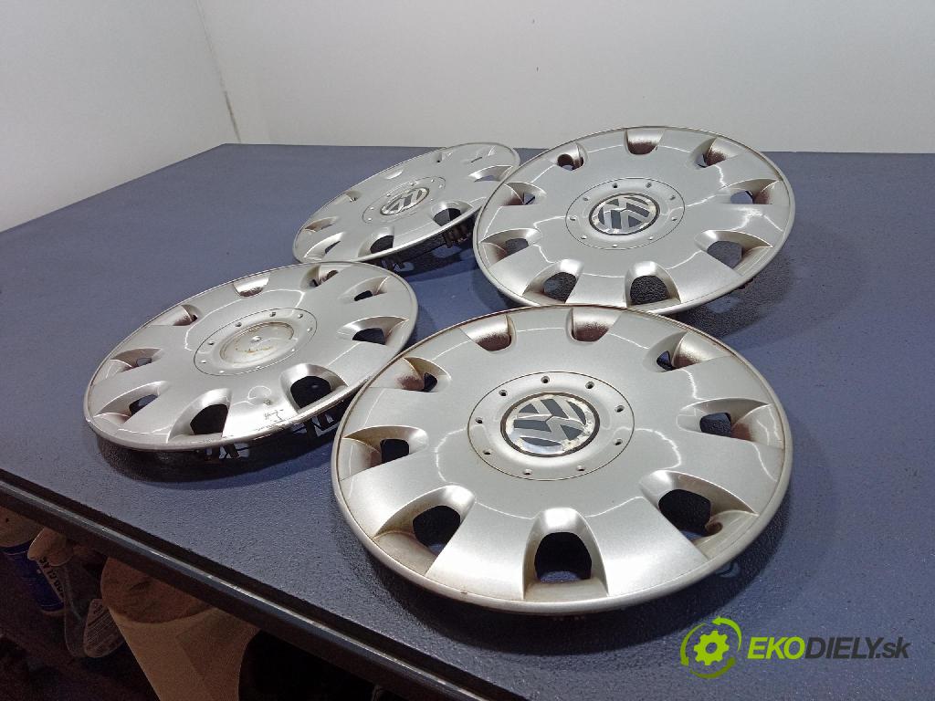 Vw Golf 2004 puklica kola: 1T0601147