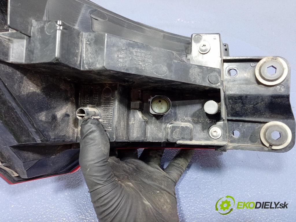 Audi A6 2020 svetlo / reflektor zad Prava: Vonkajsia: 4K5945070