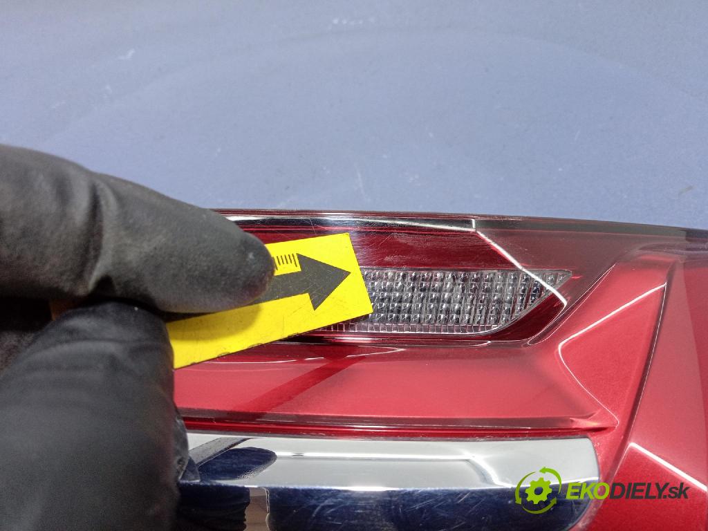 Audi A6 2020 svetlo / reflektor zad Prava: Vonkajsia: 4K5945070