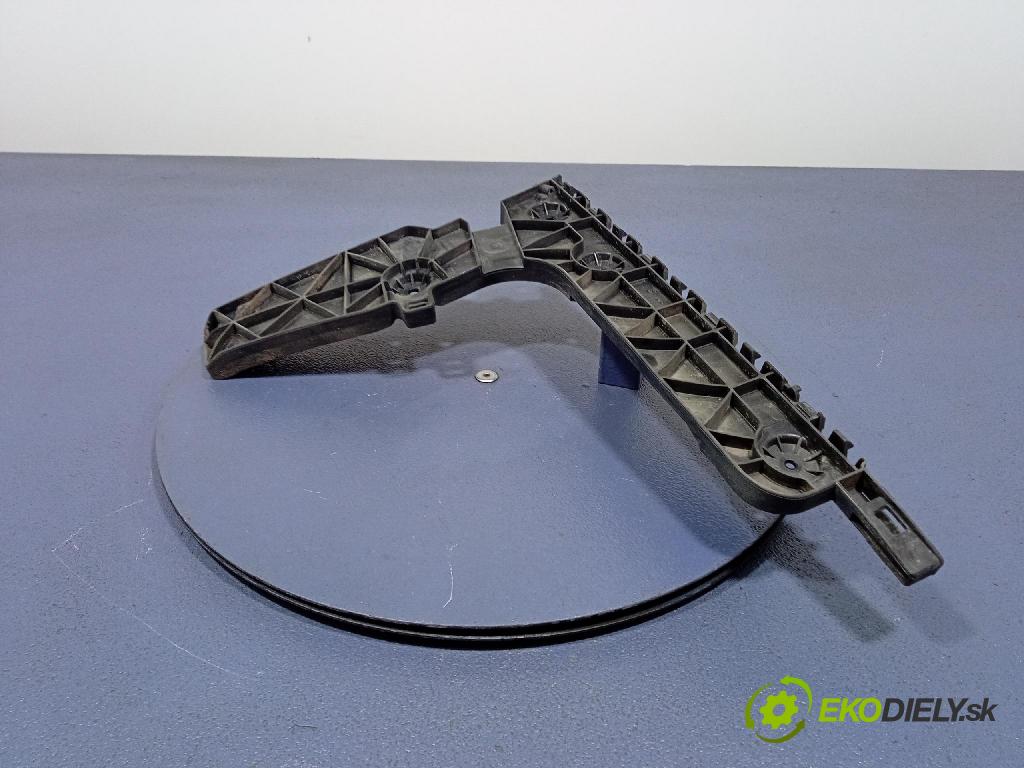 Audi A6 2020 Upevnění: narazník 4K5807453