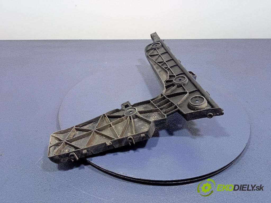 Audi A6 2020 Upevnění: narazník 4K5807453