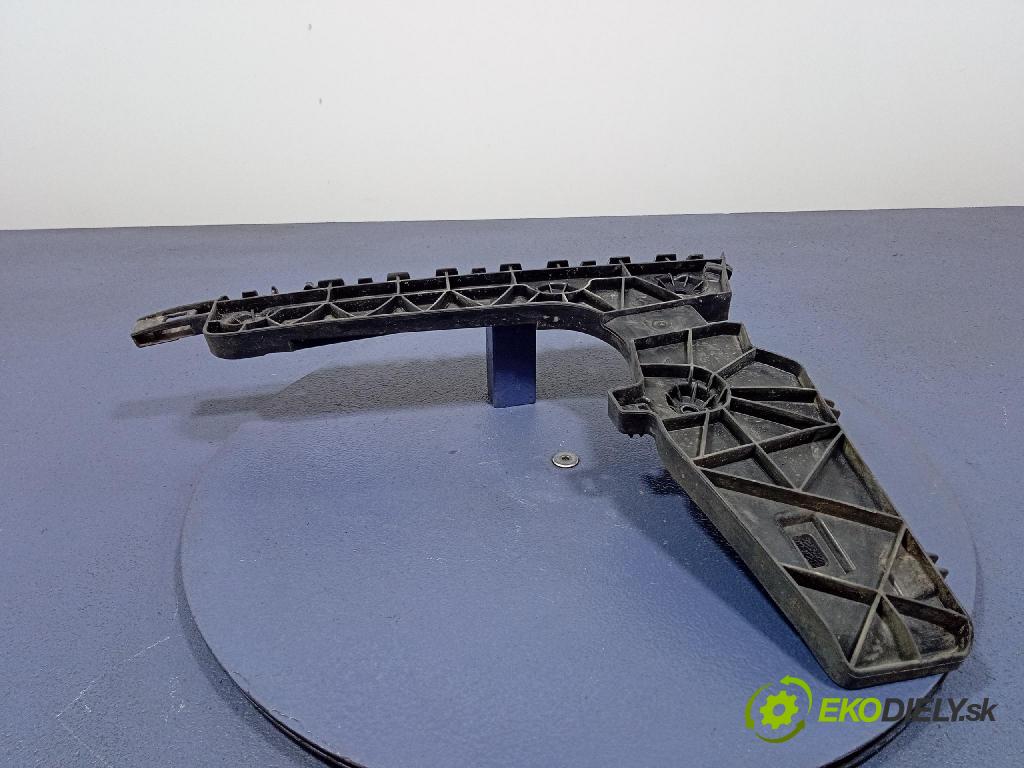 Audi A6 2020 Upevnění: narazník 4K5807454