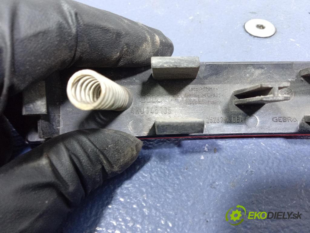 Audi A6 2020 zaslepka: zad 4K0945105