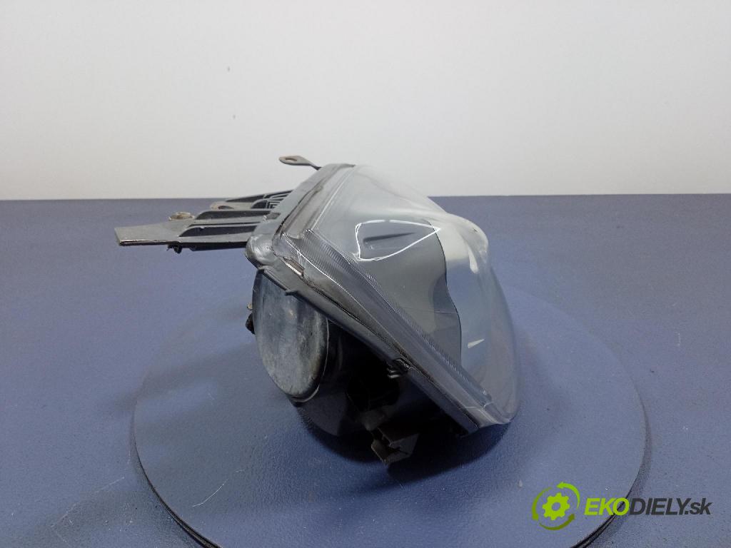 Ford Fiesta 2007 Reflektor: v pravo: 20-A847