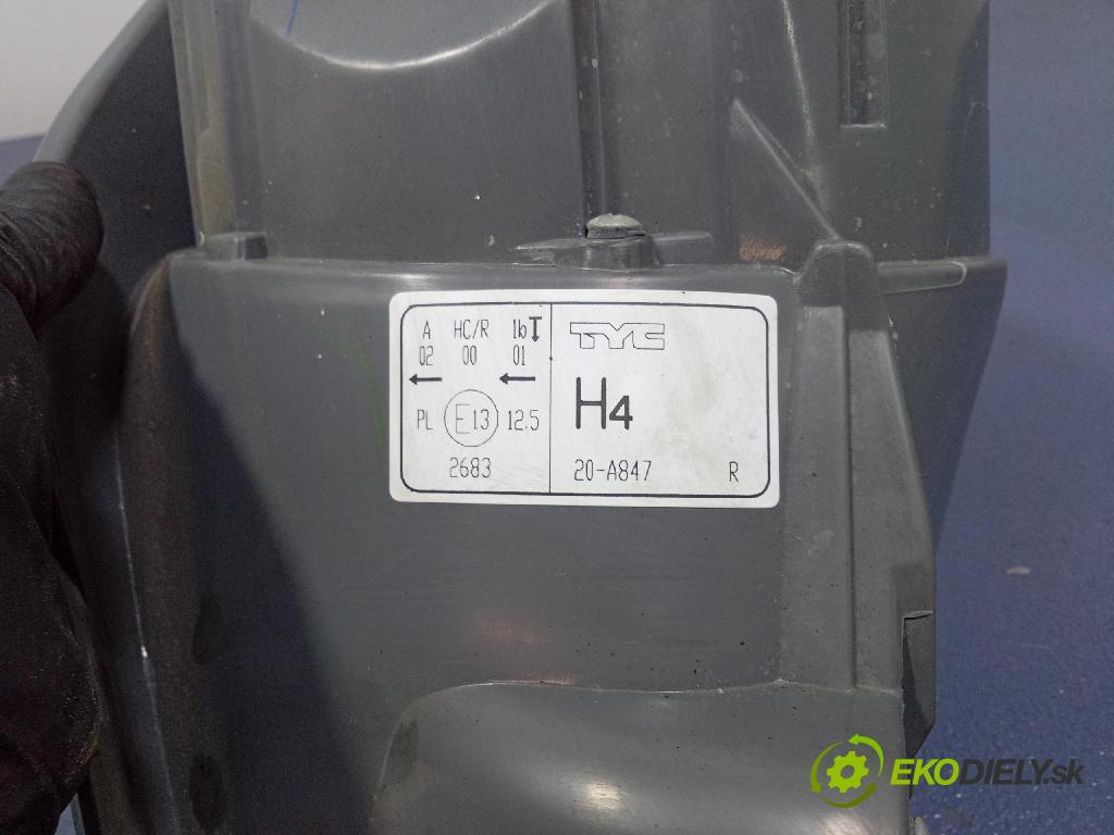 Ford Fiesta 2007 Reflektor: v pravo: 20-A847