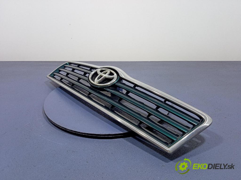 Toyota Avensis 2003 miežka / Gril: 53114-0D060
