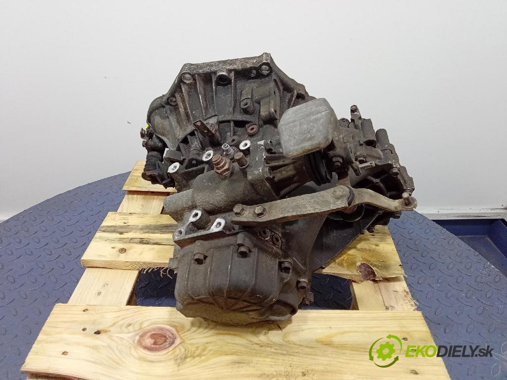 Toyota Avensis 2003 převodovka Ozubené kola: Manualna 31115-05010