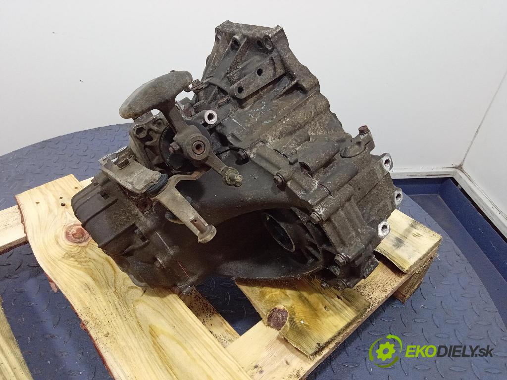 Toyota Avensis 2003 převodovka Ozubené kola: Manualna 31115-05010