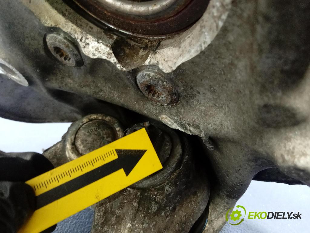 Audi A6 2016 náboj ľavá 4G0407241C