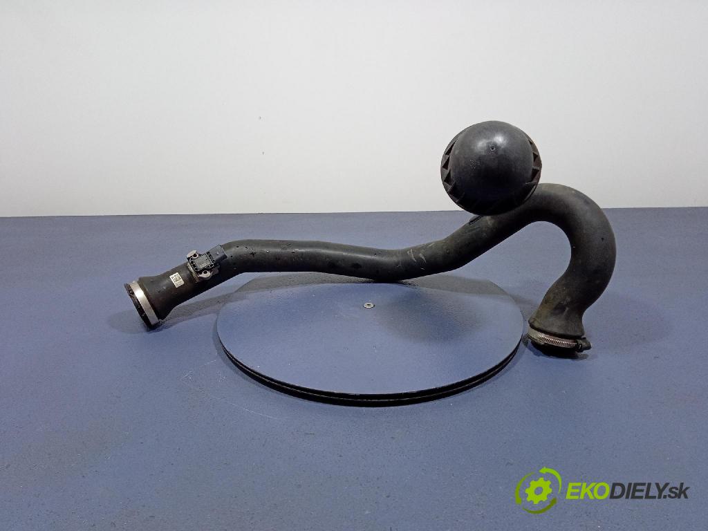 Audi A6 2020 rúrka Vzduch: 4K0145673AJ