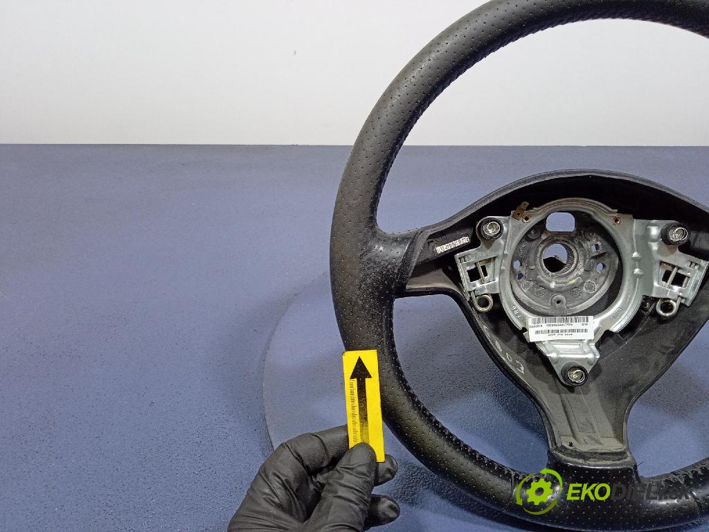 Skoda Fabia 2004 volant 1U0419091B