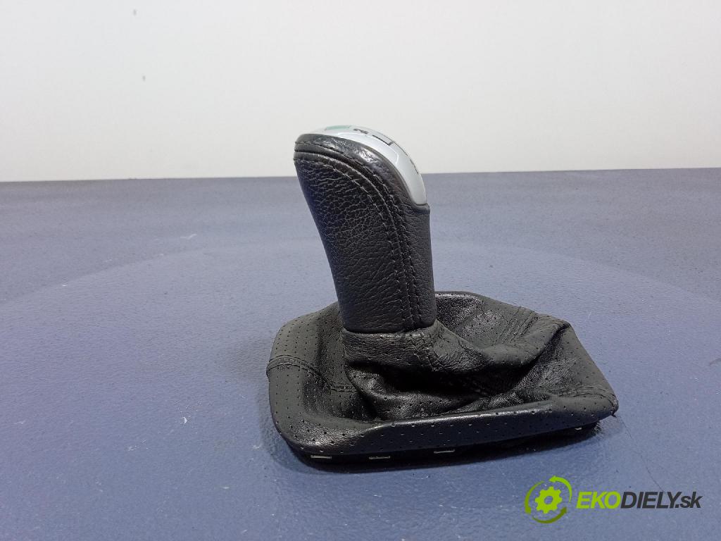 Skoda Fabia 2004 Páka: Zmeny: