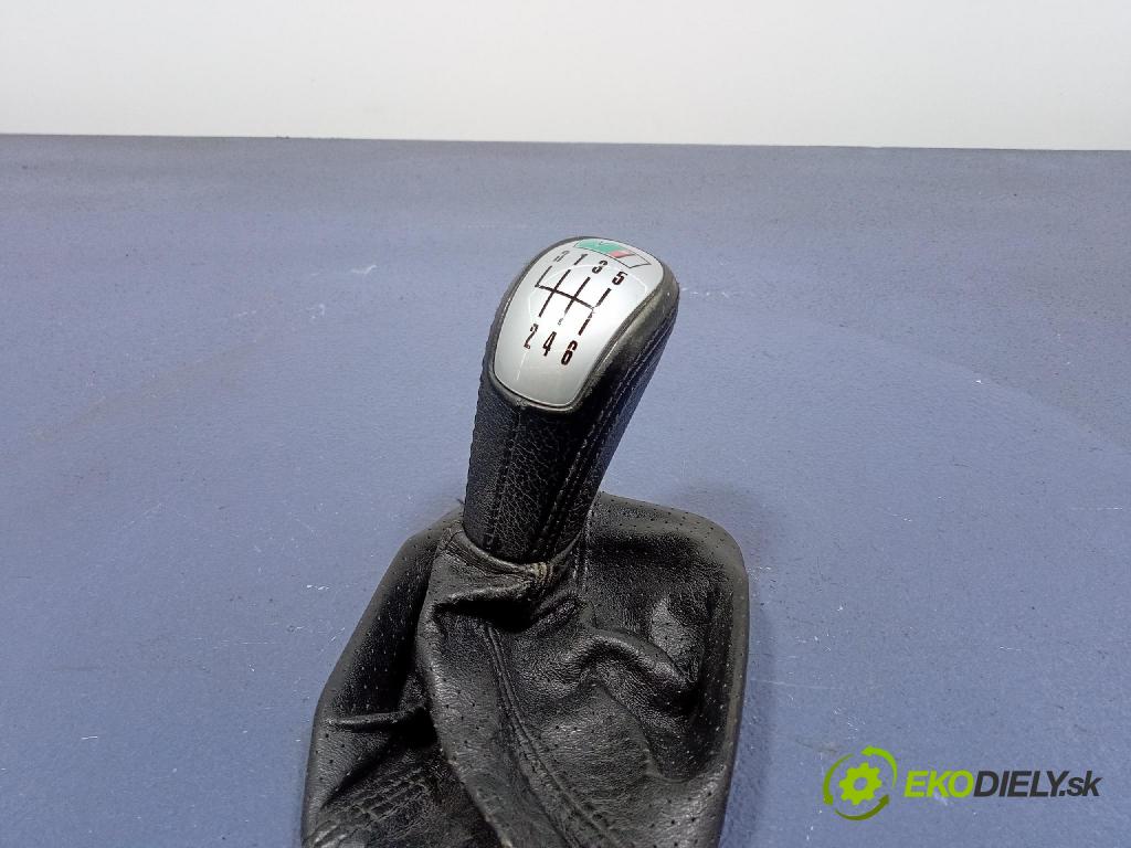 Skoda Fabia 2004 Páka: Zmeny: