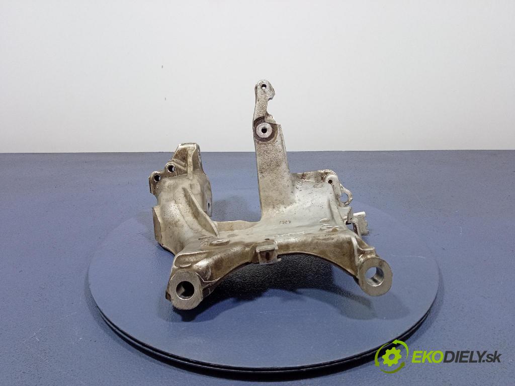 Audi A6 2020 Vankúš/: držiak Motor: 80A399296