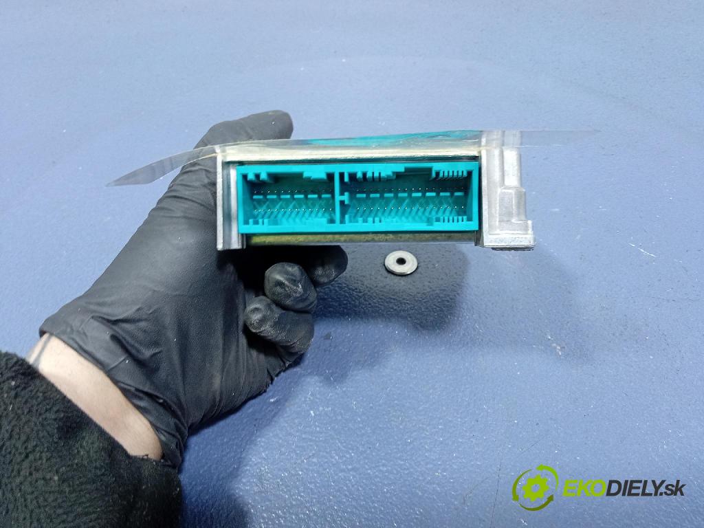 Hyundai I20 2011 kokpit,pristrojová doska 84711-1J400