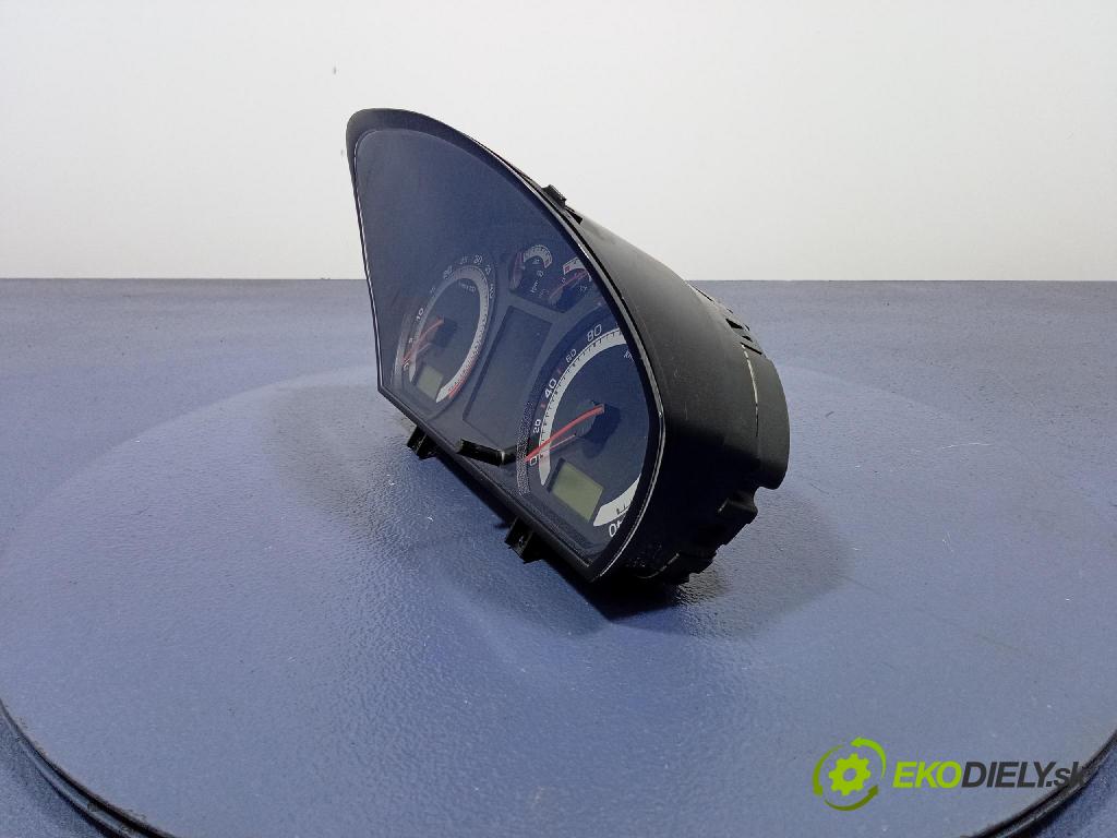 Skoda Fabia 2004 prístrojovka/ budíky 6Y0920870S