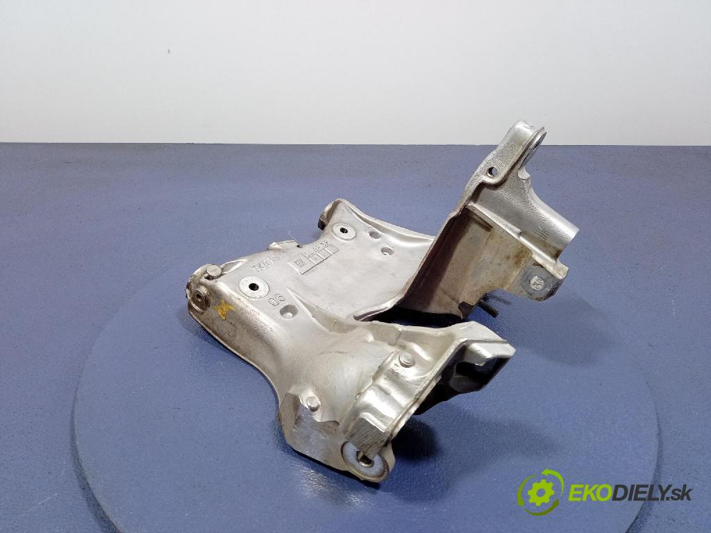 Audi A6 2020 Vankúš/: držiak Motor: 80A399295