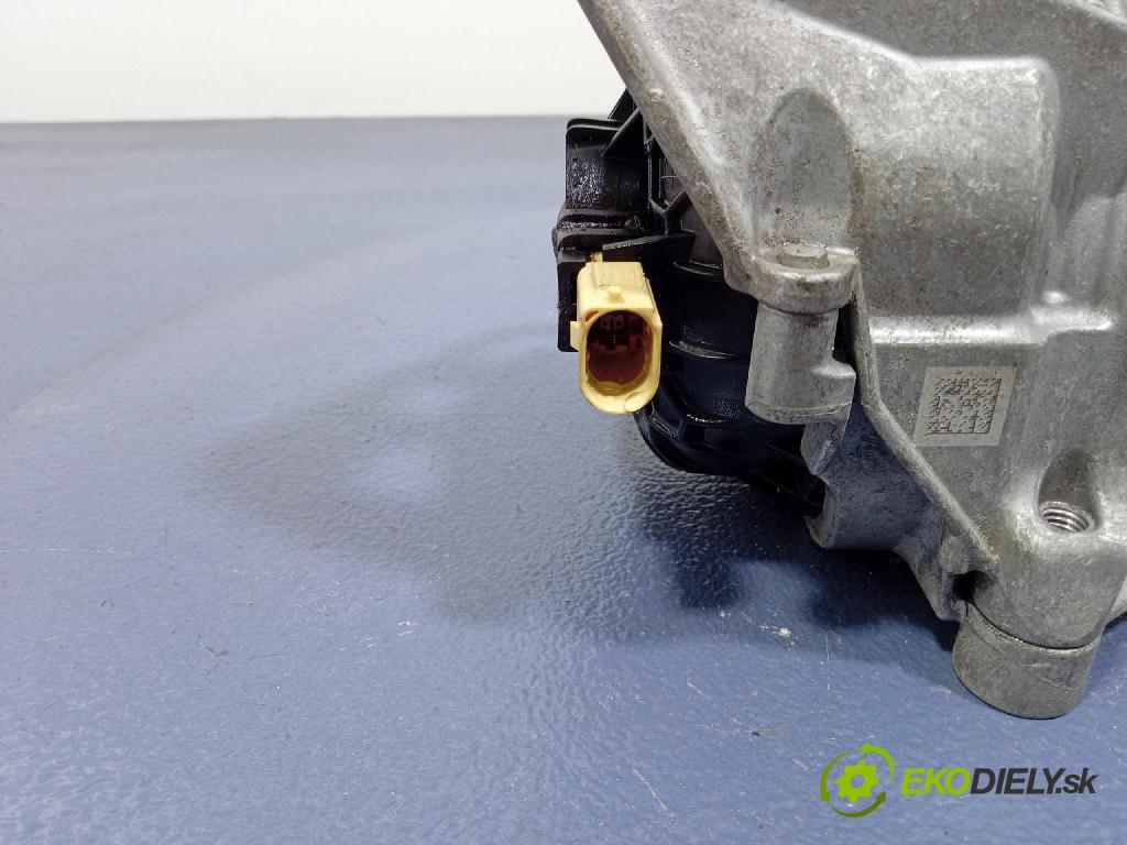 Audi A6 2020 Vankúš/: držiak Motor: 4M0199371B