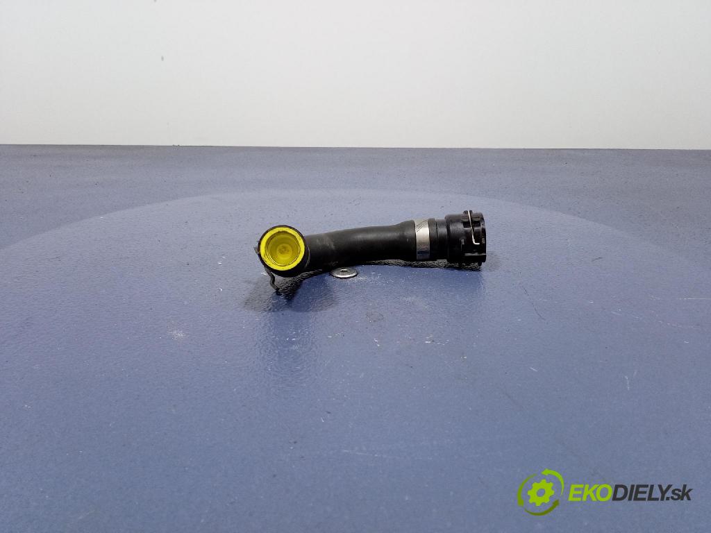 Audi A6 2020 rúrka Chladič: 4K0819332H