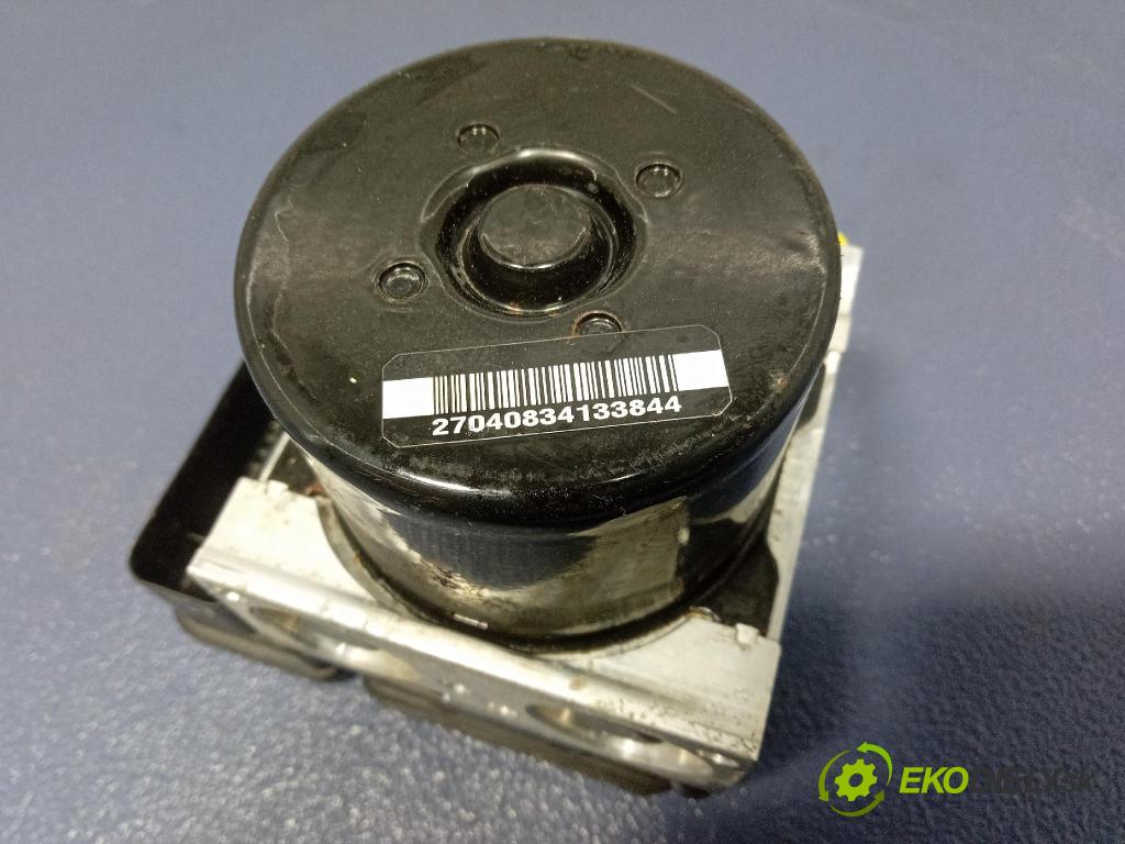 Skoda Superb 2014 čerpadlo ABS x 1K0907379BS