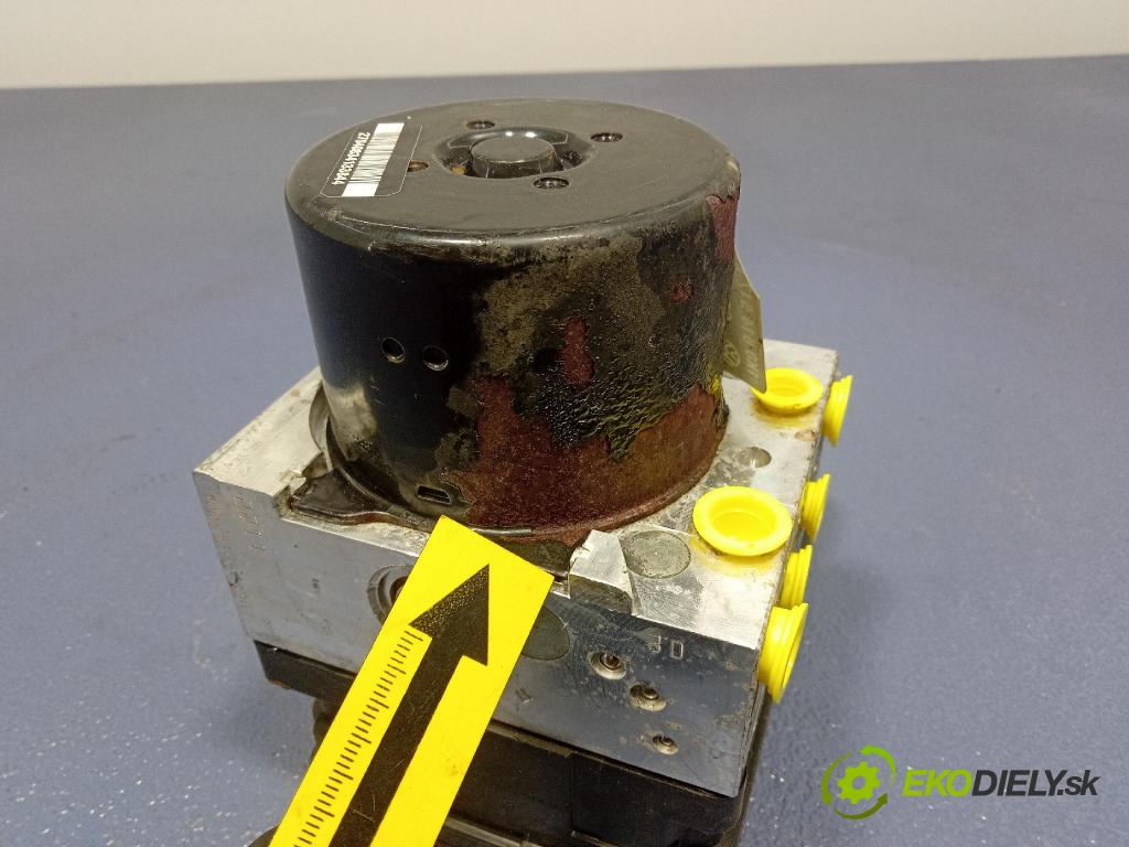 Skoda Superb 2014 čerpadlo ABS x 1K0907379BS