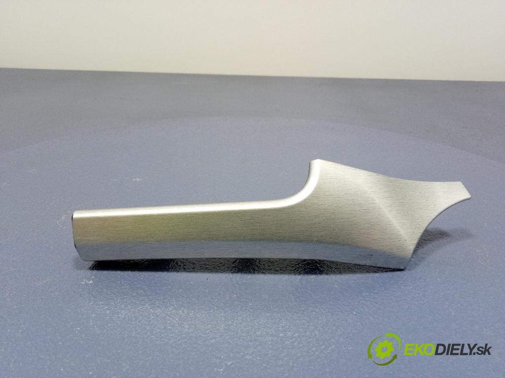 Skoda Superb 2014 lišta Dekoratívne: Vnútri: 3T1858418A