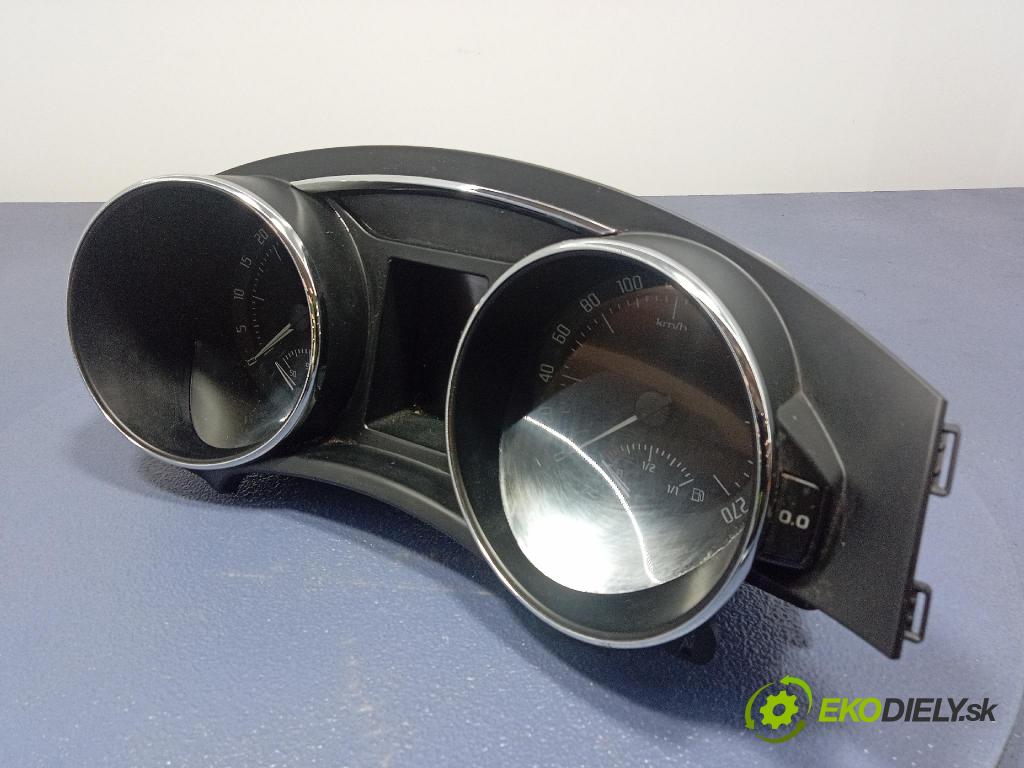 Skoda Superb 2014 prístrojovka/ budíky 3T11920841M