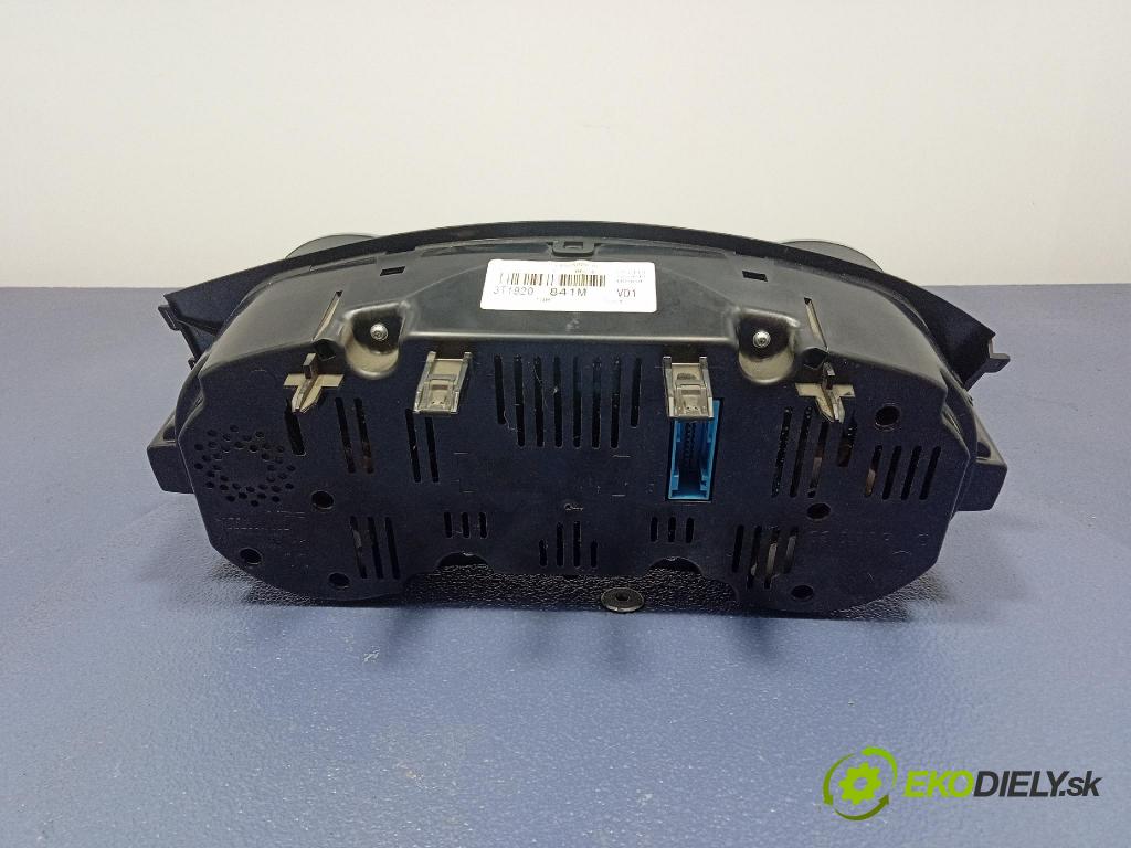Skoda Superb 2014 prístrojovka/ budíky 3T11920841M