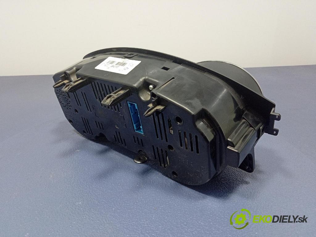 Skoda Superb 2014 prístrojovka/ budíky 3T11920841M