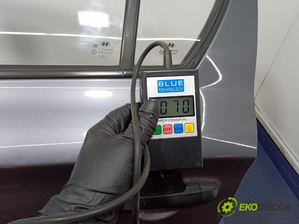 Hyundai I20 2011 dvere zad Vľavo: