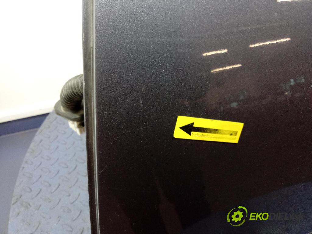 Hyundai I20 2011 dvere zad Vľavo: