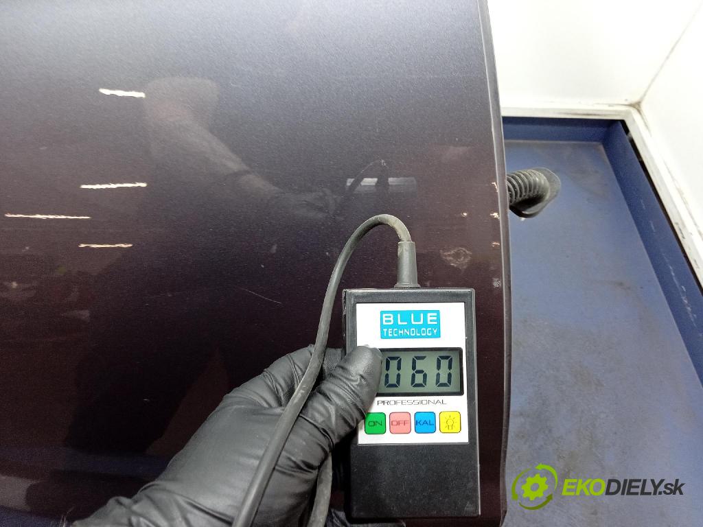 Hyundai I20 2011 dvere zad pravé