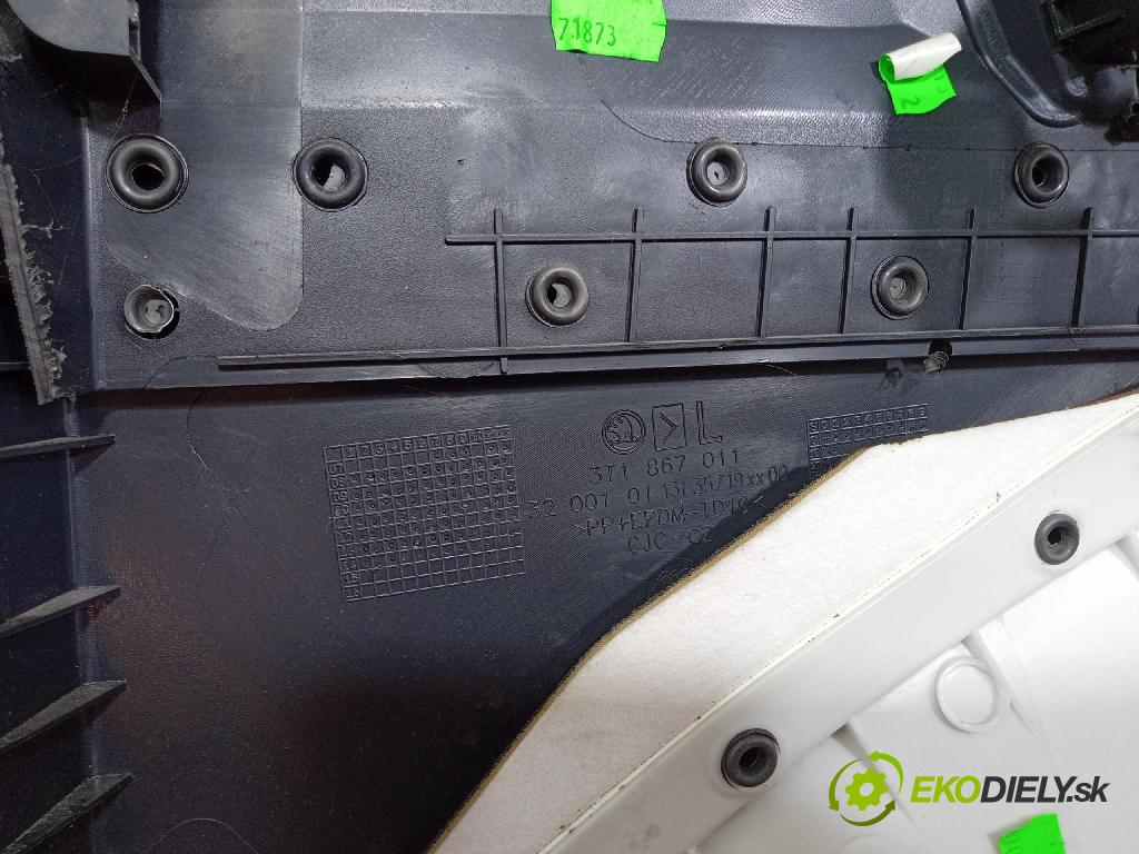 Skoda Superb 2014 Čalounictví: dvere Predné Prava: 3T1867005DK