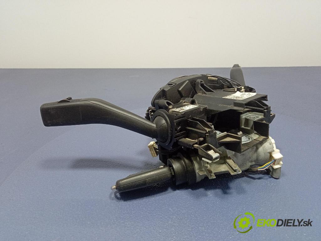 Skoda Superb 2014 prepínač Komplex: 5K0953569AE