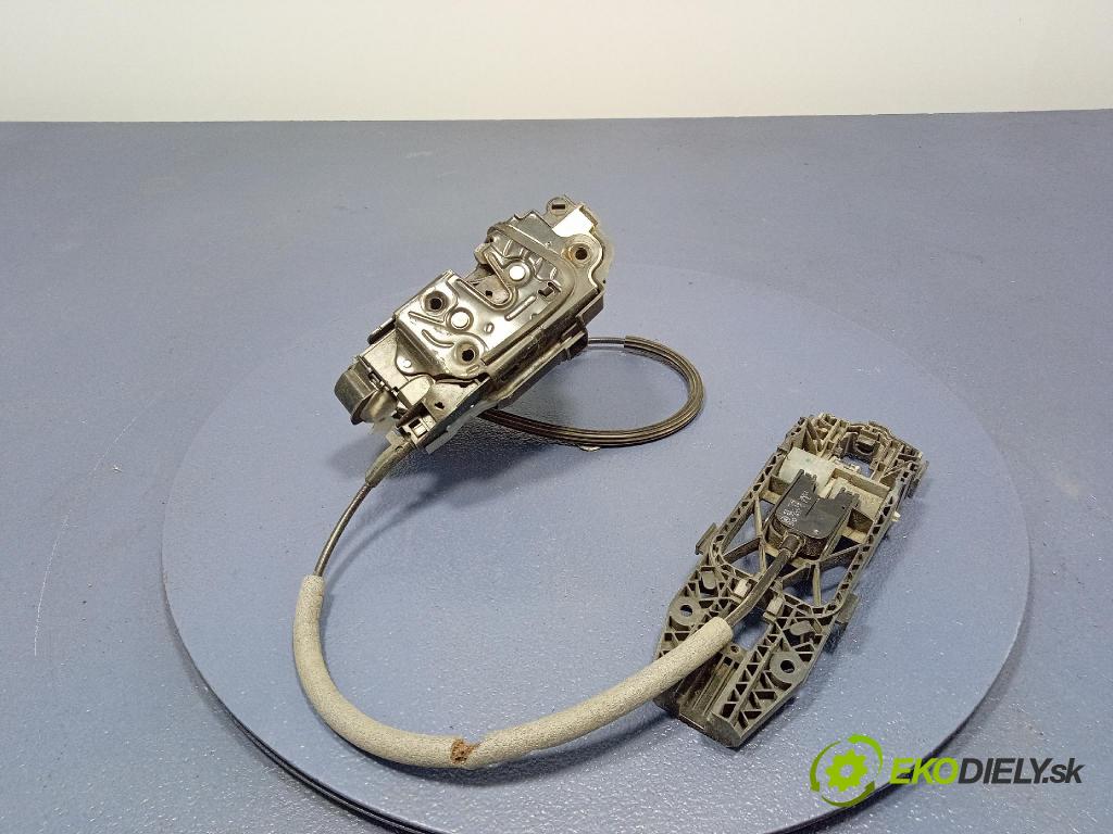 Skoda Superb 2014 zámok dvere Predné v pravo: 1S837016C