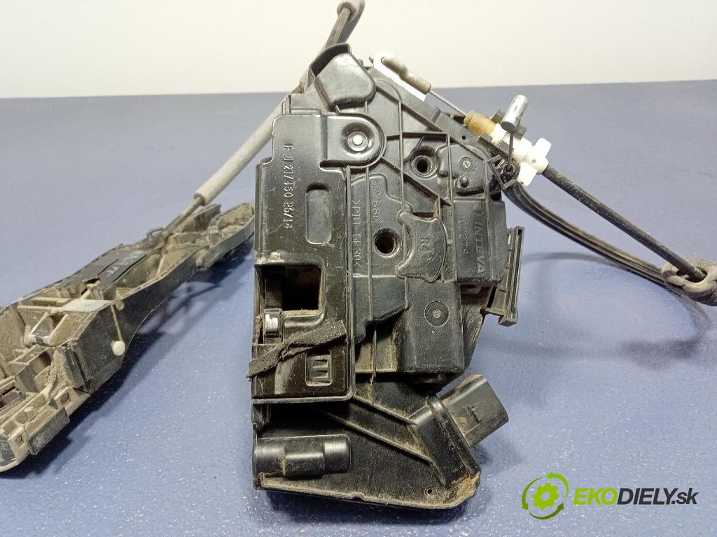 Skoda Superb 2014 zámok dvere Predné v pravo: 1S837016C