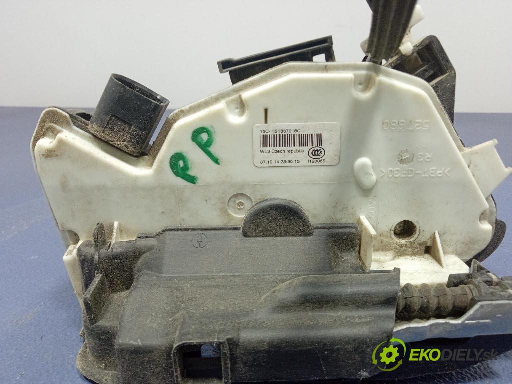 Skoda Superb 2014 zámok dvere Predné v pravo: 1S837016C
