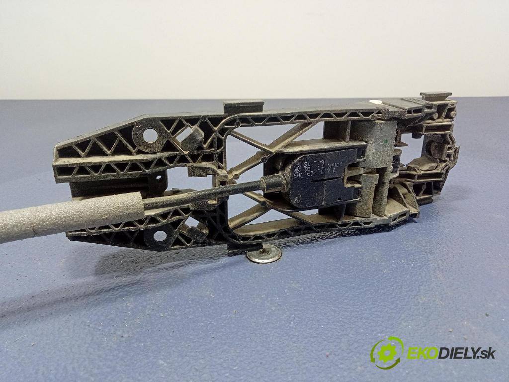 Skoda Superb 2014 zámok dvere Predné v pravo: 1S837016C