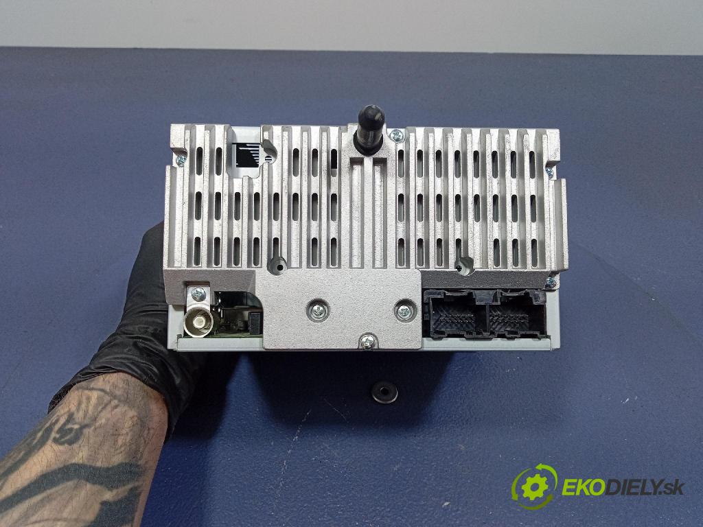 Chevrolet Aveo 2009 Radio I Navigácia: 96989220