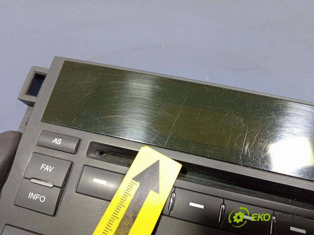 Chevrolet Aveo 2009 Radio I Navigácia: 96989220