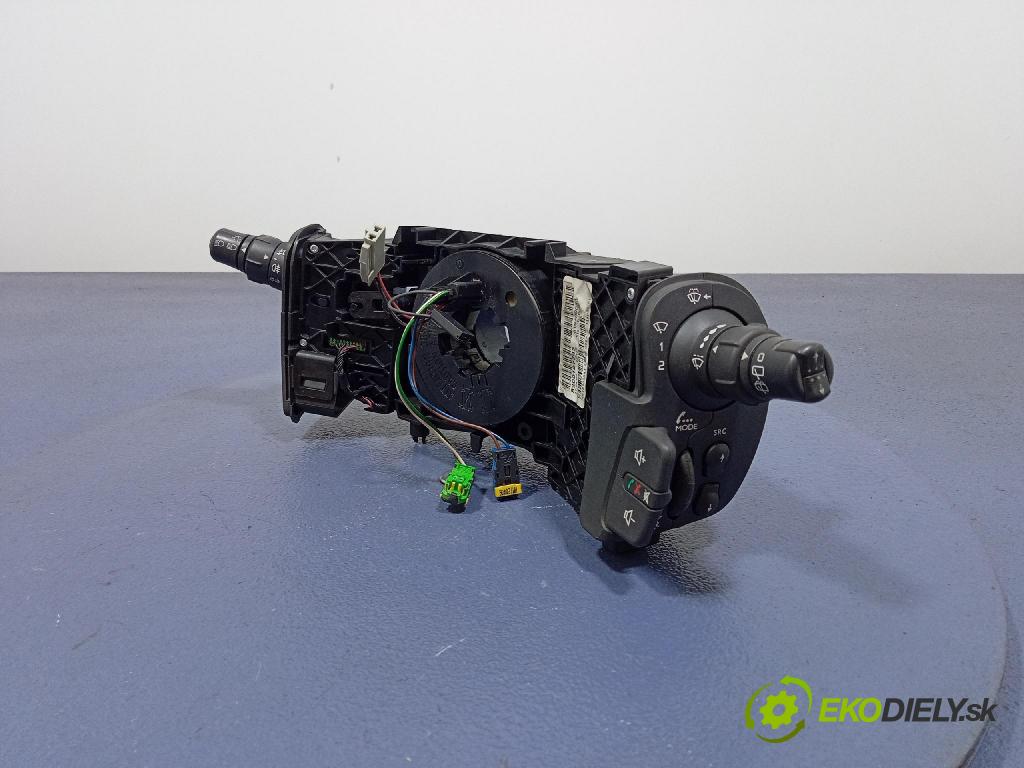 Renault Scenic 2006 prepínač Komplex: 8200127733