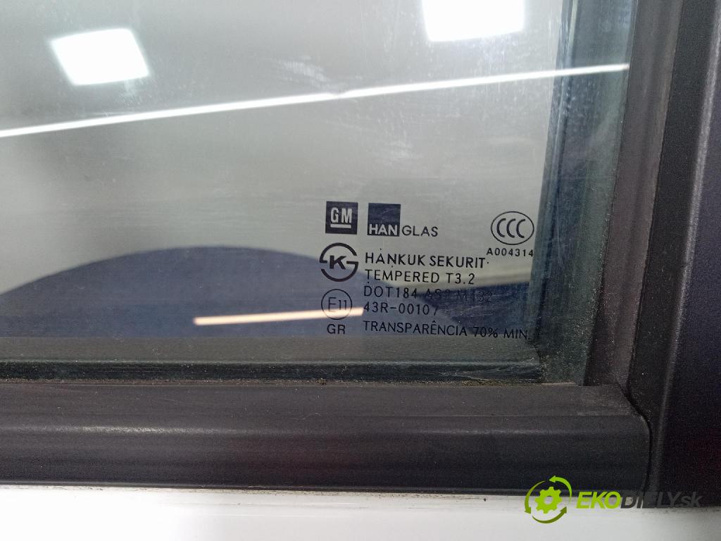 Chevrolet Aveo 2012 dvere zad Vľavo: