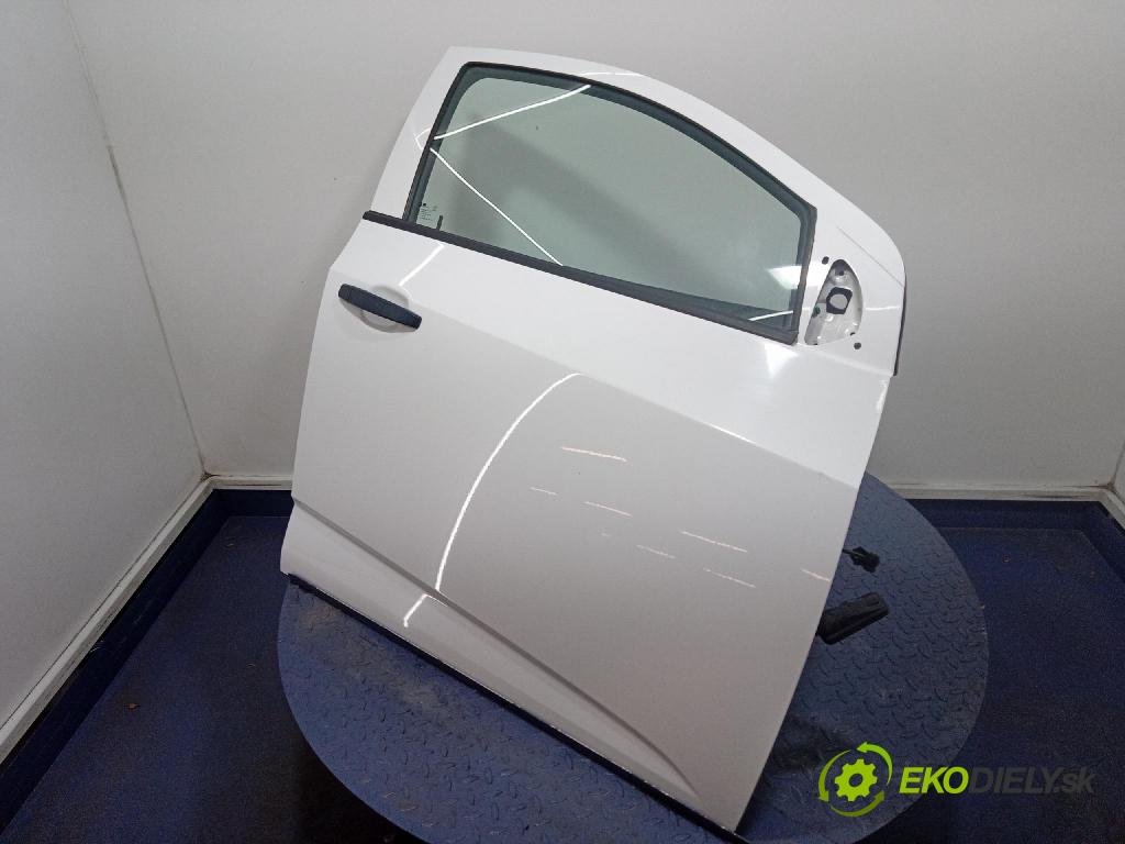 Chevrolet Aveo 2012 dvere Predné pravé