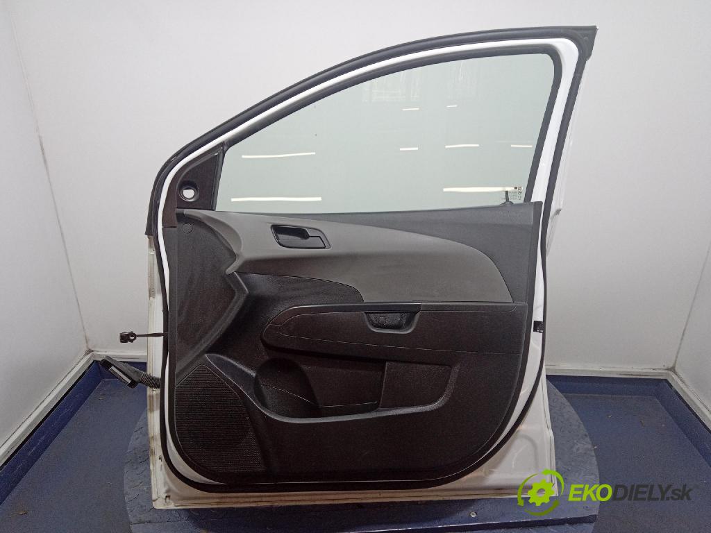 Chevrolet Aveo 2012 dvere Predné pravé 