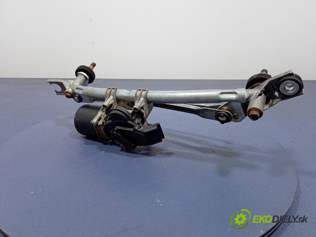 Chevrolet Aveo 2012 mechanizmus motor: Stierače: Predné