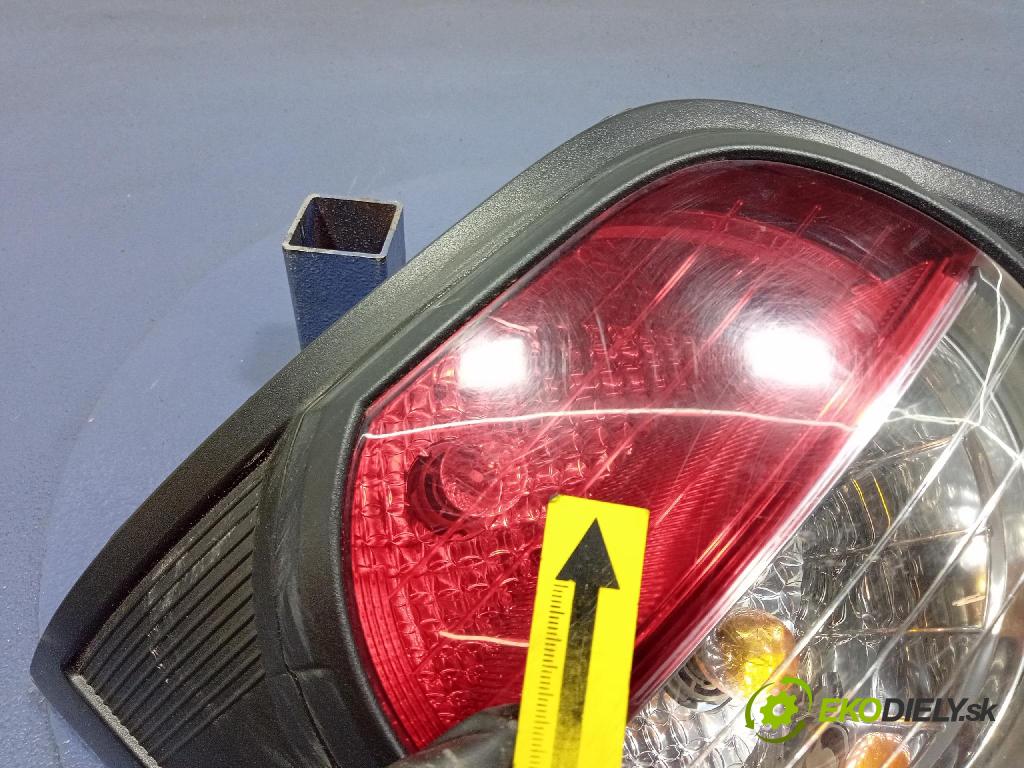 Chevrolet Aveo 2012 svetlo / reflektor zad ľavá Vonkajsia: