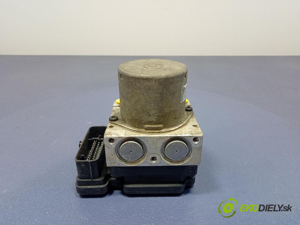 Hyundai I20 2011 čerpadlo ABS x 61589-44200