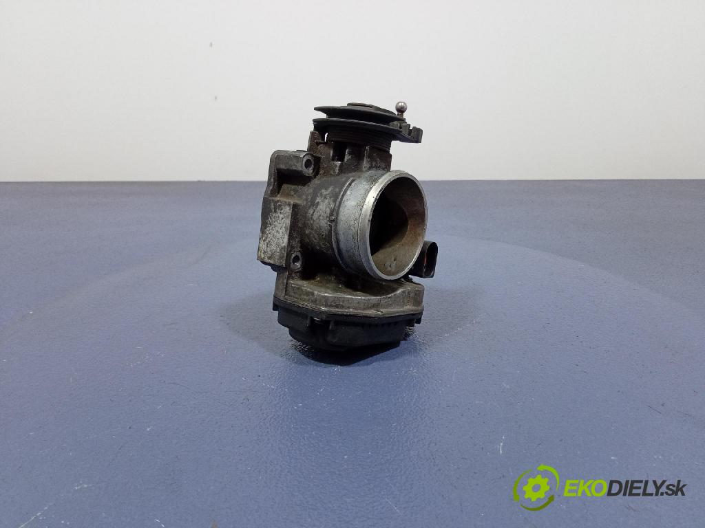 Vw Passat 1998 klapka 058133063Q